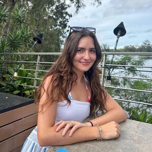 Meet your Posher, Ciara